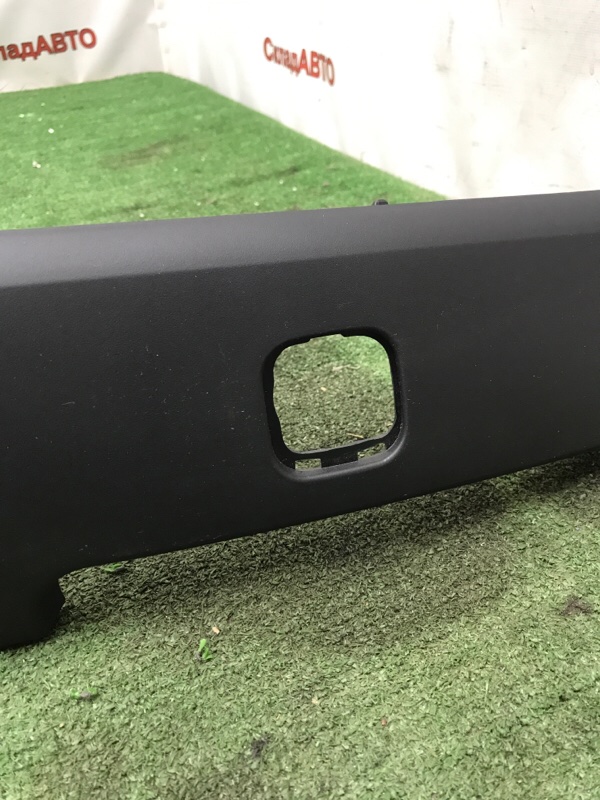 Накладка бампера