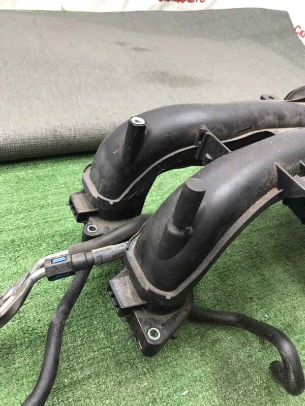 Коллектор впускной Subaru Outback 2013 BRM