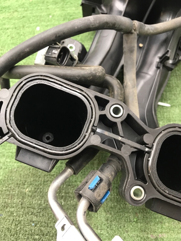 Коллектор впускной Subaru Outback 2013 BRM