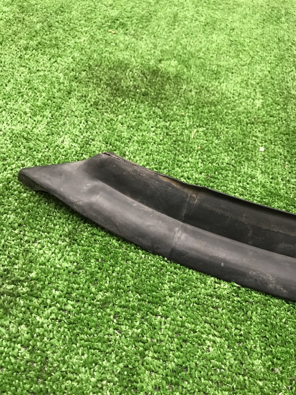 Уплотнитель двери