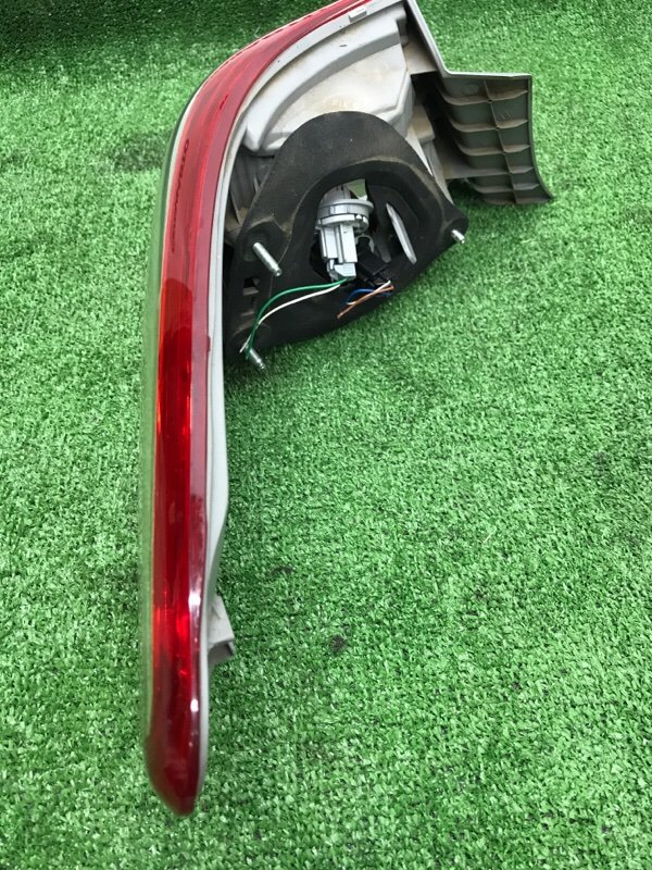 Фонарь наружний Toyota Camry 2006 ACV40