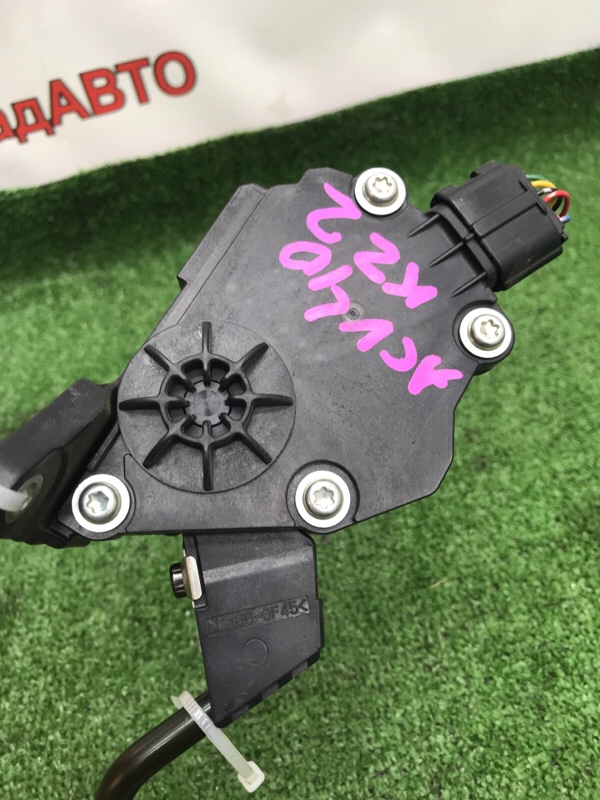 Педаль газа Toyota Camry 2006 ACV40