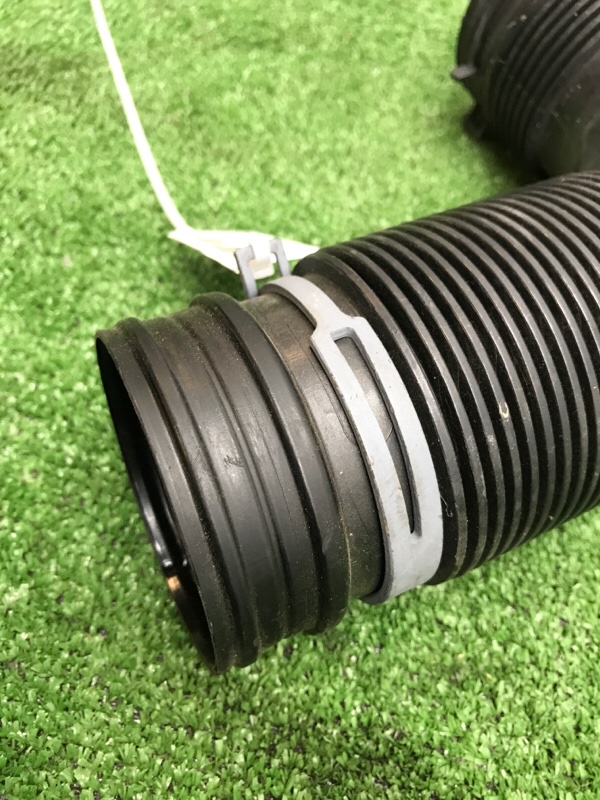 Патрубок впускной системы VOLKSWAGEN Touran 2011 1T3