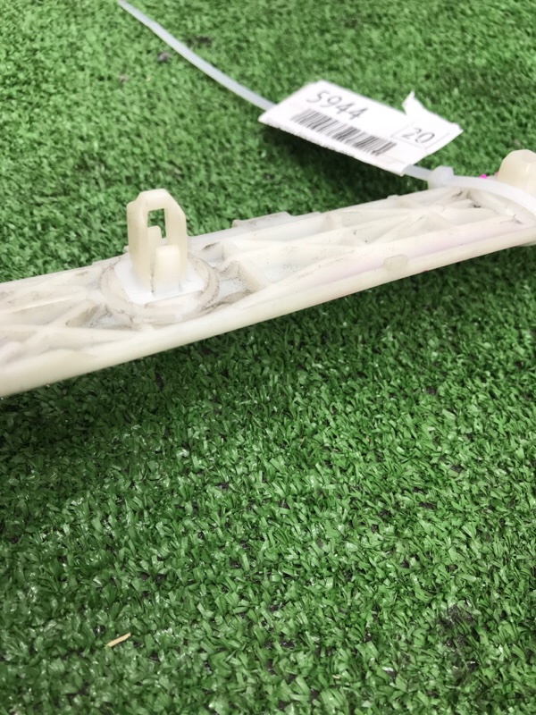 Кронштейн бампера Toyota Estima 2008 ACR50W