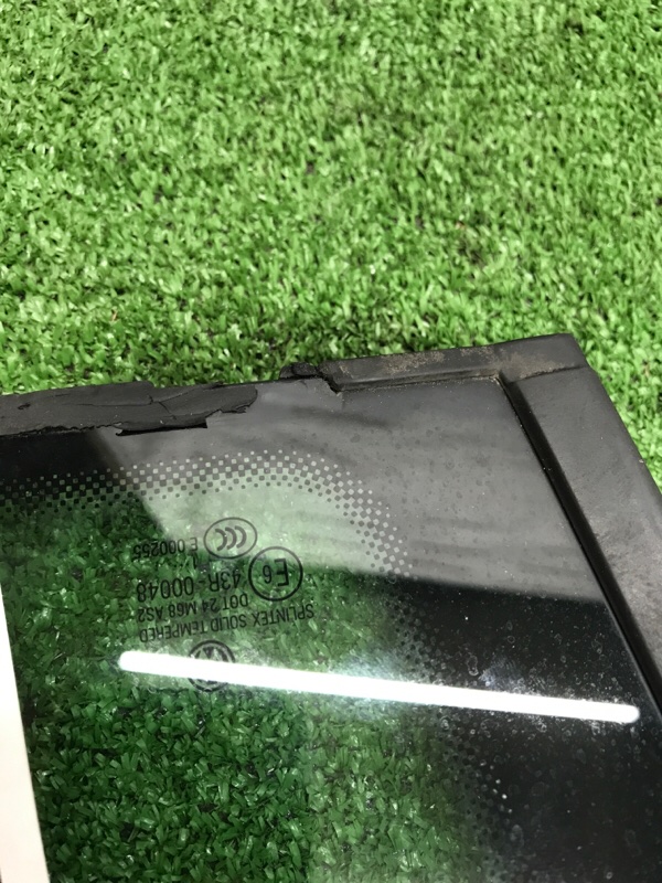 Стекло глухое VOLKSWAGEN Touran 2011 1T3