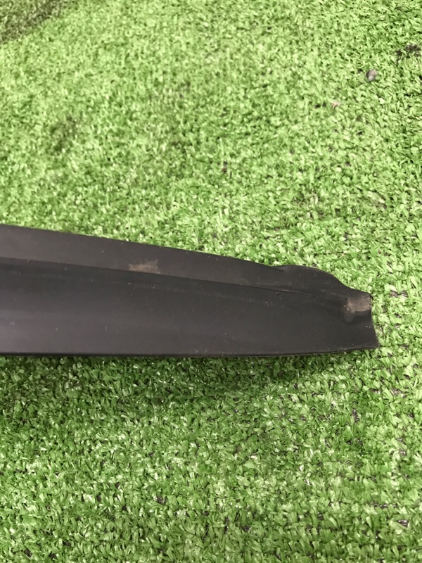 Стекло глухое VOLKSWAGEN Touran 2011 1T3