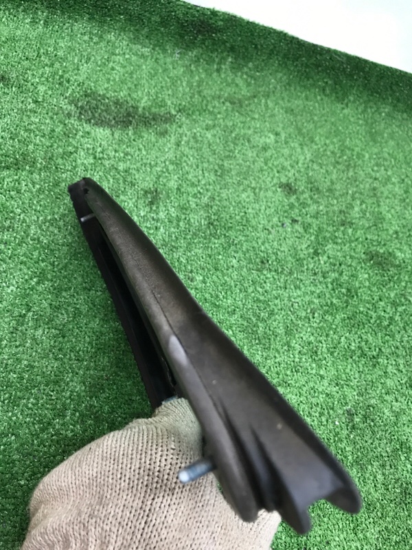 Стекло глухое VOLKSWAGEN Touran 2011 1T3