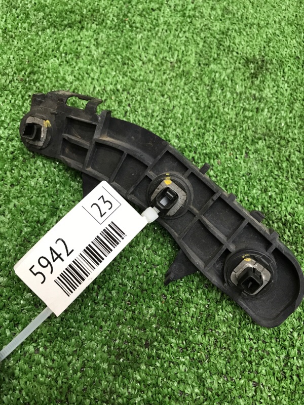 Кронштейн бампера Toyota AVENSIS 2012 ZRT272