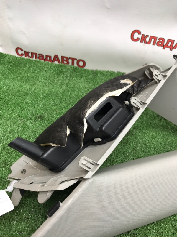 Накладка стойки лобового стекла Toyota Estima 2008 ACR50W