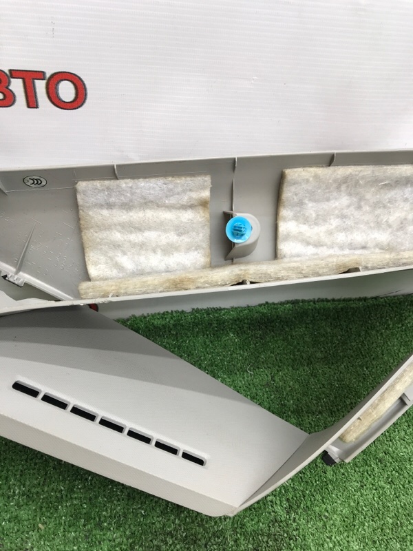 Накладка стойки лобового стекла Toyota Estima 2008 ACR50W