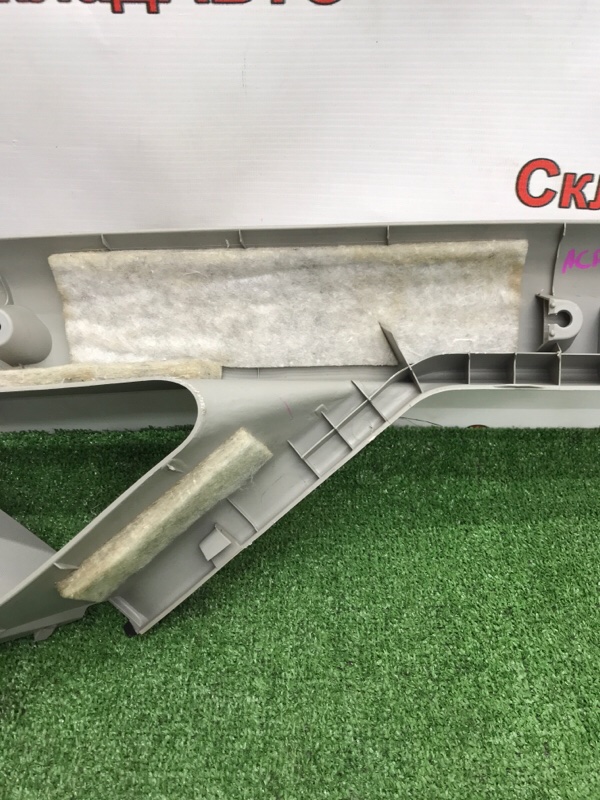 Накладка стойки лобового стекла Toyota Estima 2008 ACR50W