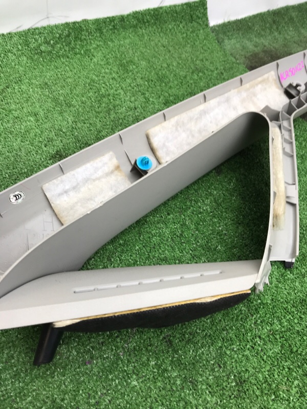 Накладка стойки лобового стекла Toyota Estima 2008 ACR50W