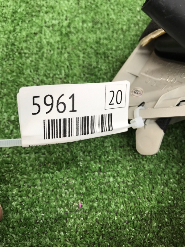 Накладка стойки лобового стекла Toyota Estima 2008 ACR50W