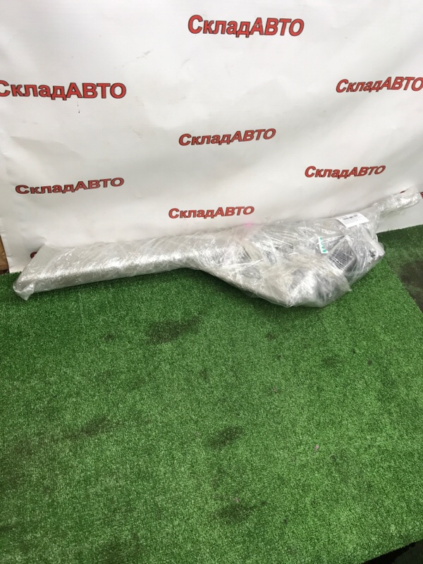 Накладка стойки лобового стекла Toyota Estima 2008 ACR50W