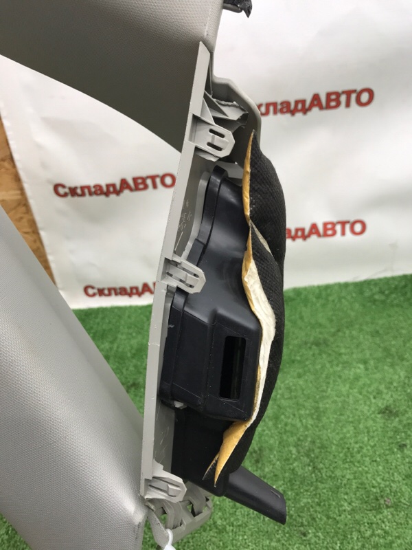 Накладка стойки лобового стекла Toyota Estima 2008 ACR50W