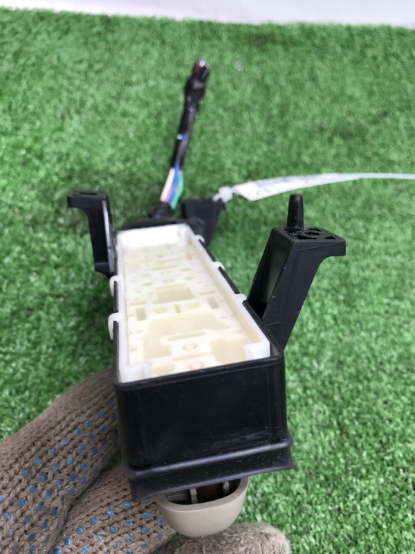 Блок управления сиденьем Toyota Camry 2006 ACV40