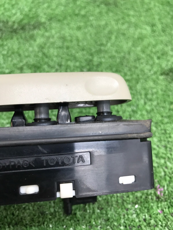 Блок управления сиденьем Toyota Camry 2006 ACV40