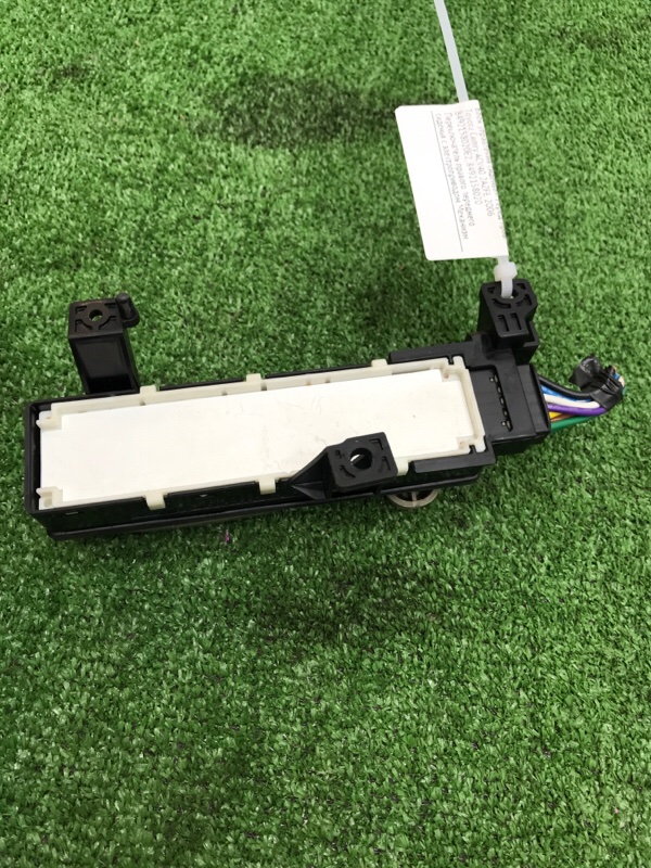 Блок управления сиденьем Toyota Camry 2006 ACV40