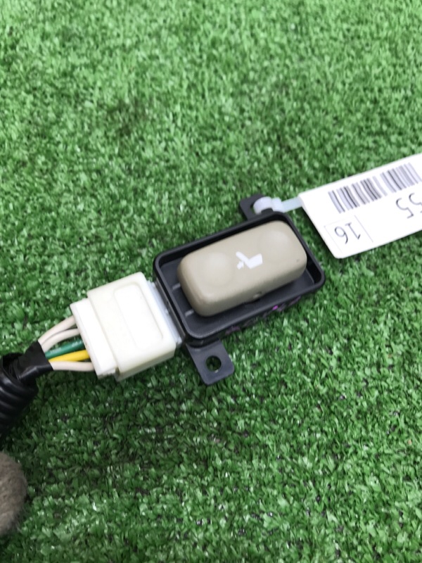 Кнопка регулировки сиденья Toyota Camry 2006 ACV40