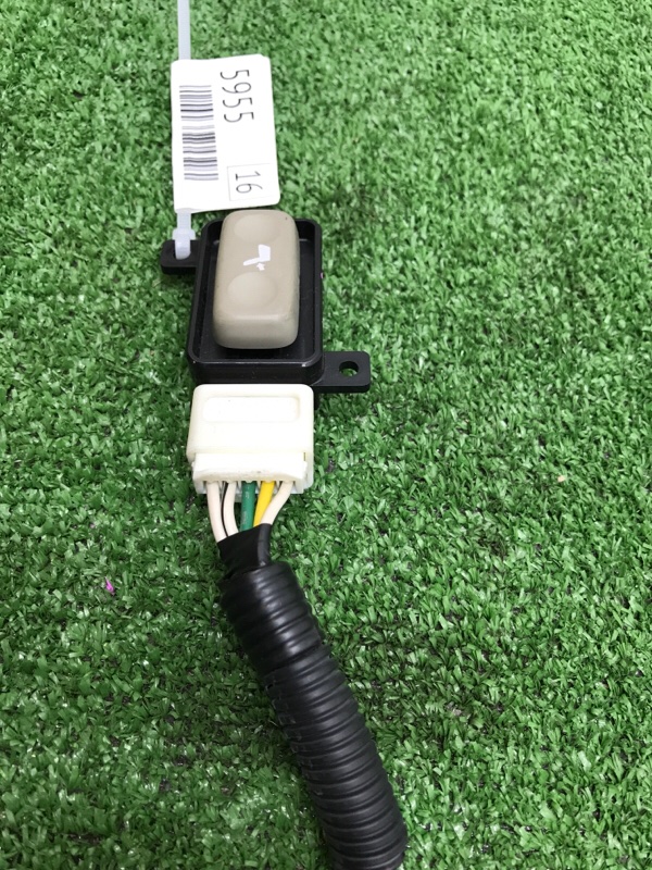 Кнопка регулировки сиденья Toyota Camry 2006 ACV40