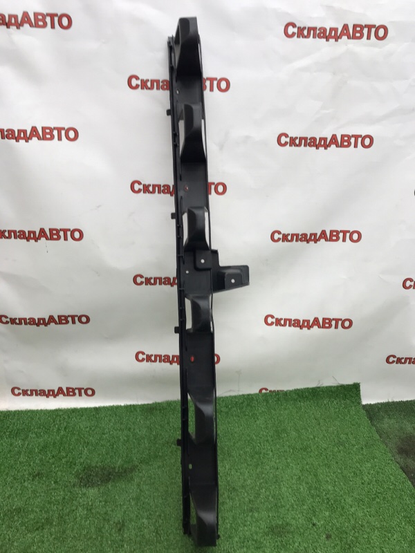 Кронштейн бампера Ford Focus 3 2011-2019 СЕДАН