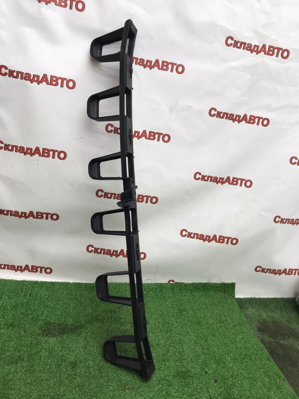 Кронштейн бампера Ford Focus 3 2011-2019 СЕДАН