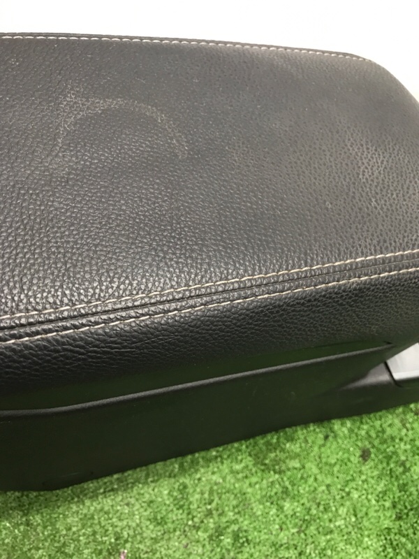 Подлокотник Subaru Outback 2013 BRM