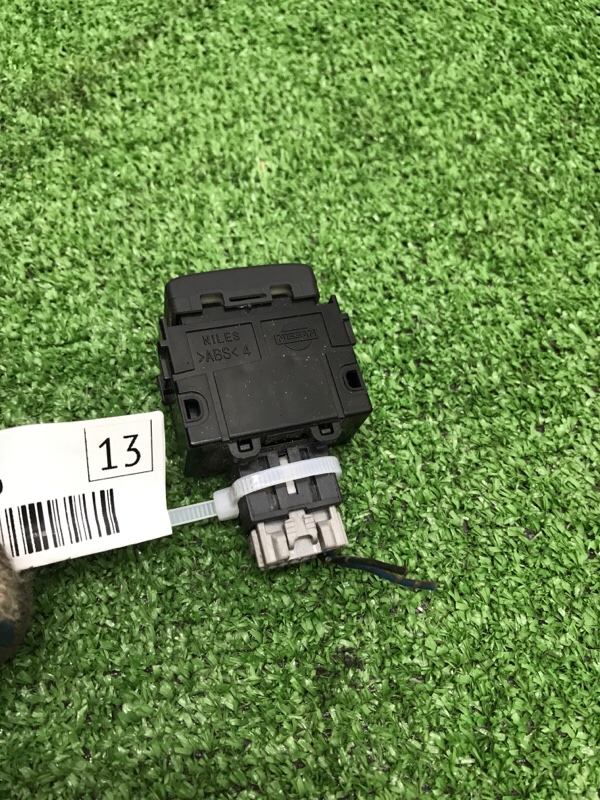 Кнопка открывания бензобака NISSAN TEANA 2008 J32