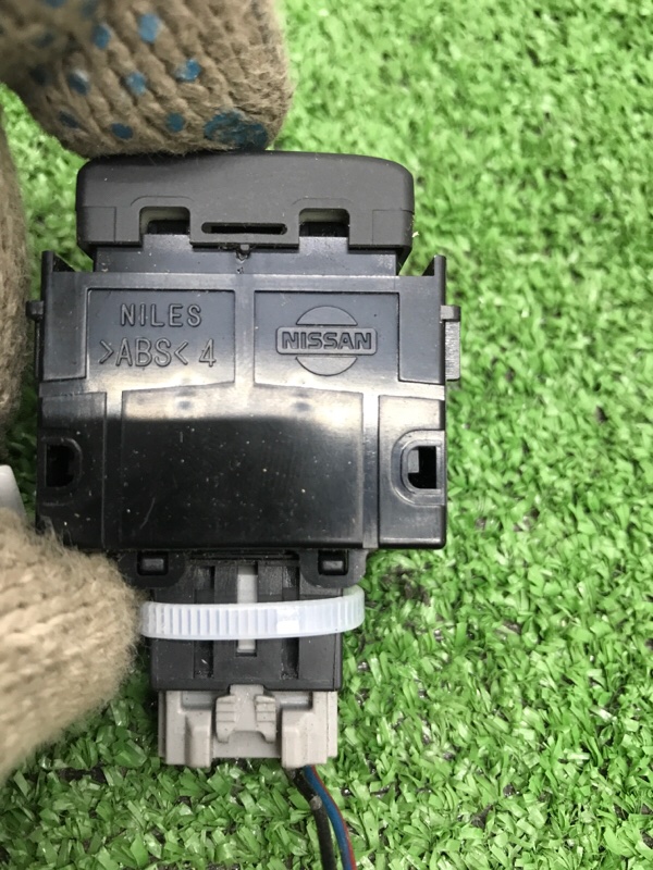 Кнопка открывания бензобака NISSAN TEANA 2008 J32