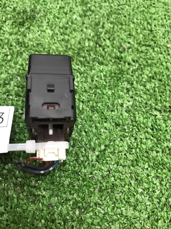 Кнопка открывания багажника NISSAN TEANA 2008 J32