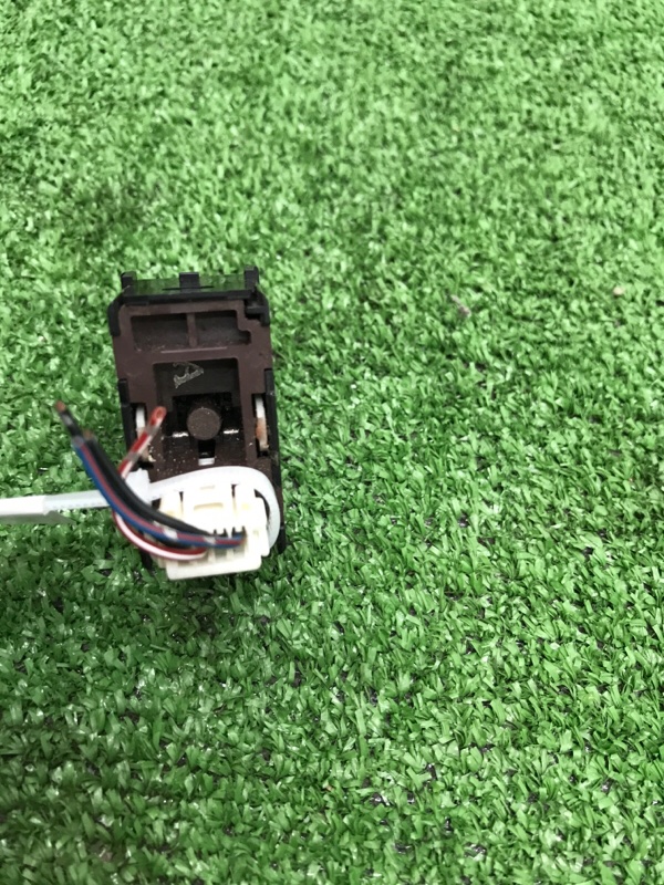 Кнопка открывания багажника NISSAN TEANA 2008 J32