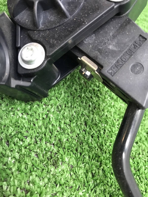 Педаль газа Toyota Camry 2008 ACV40