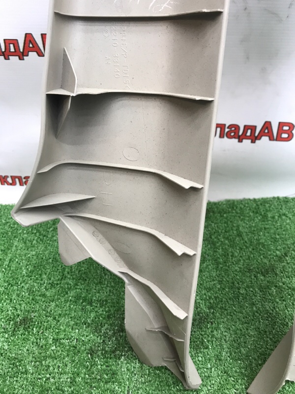 Накладка стойки лобового стекла Toyota Camry 2006 ACV40