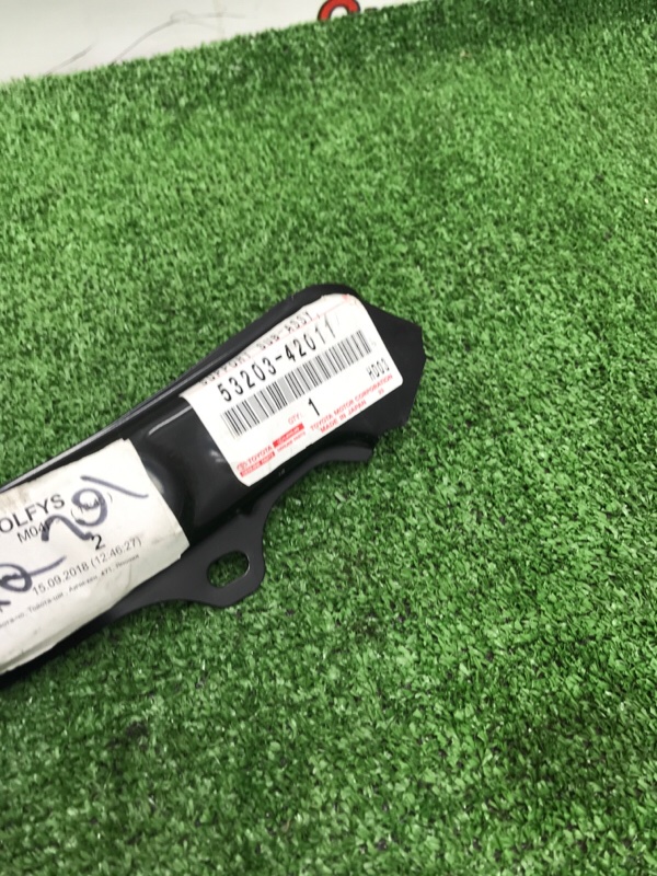 Рамка радиатора Toyota RAV4 2005-2012