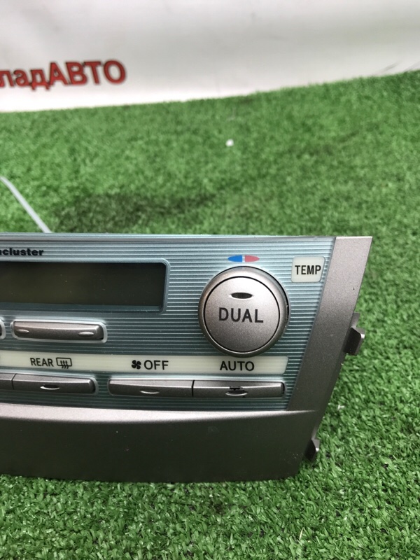 Блок управления климат-контролем Toyota Camry 2006 ACV40