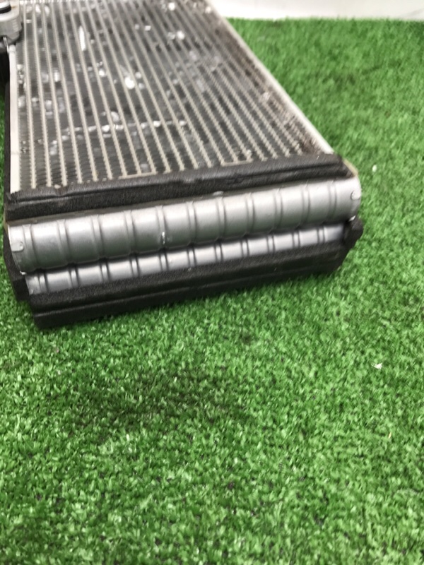 Испаритель кондиционера Toyota Estima 2008 ACR50W