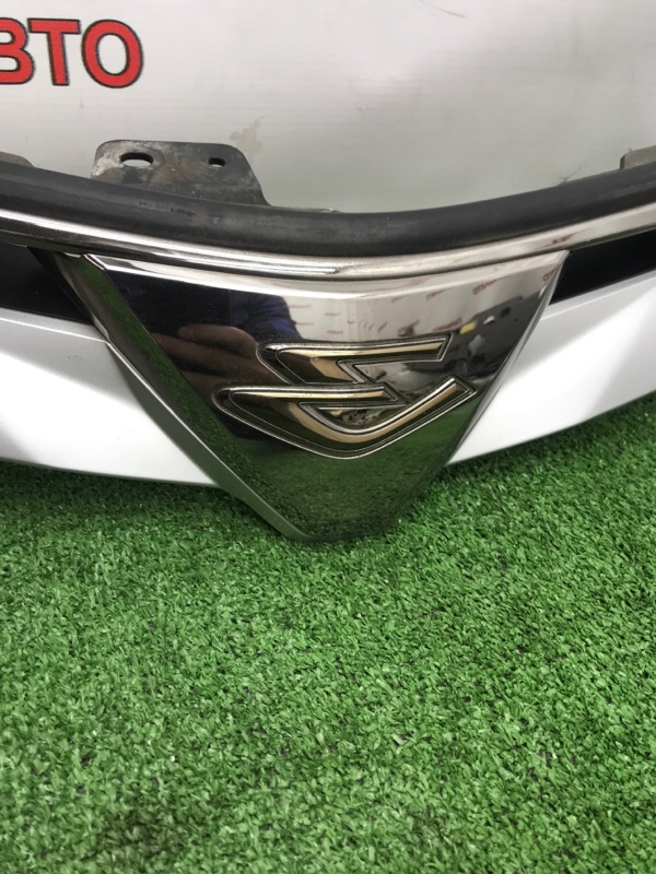 Решетка радиатора Toyota Estima 2008 ACR50W