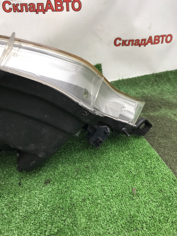 Фара ксеноновая Toyota Estima 2008 ACR50W