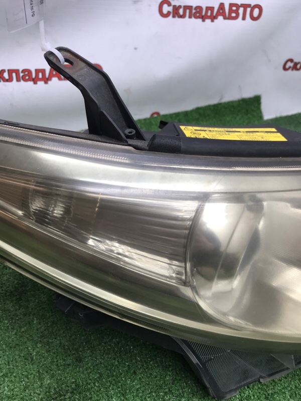 Фара ксеноновая Toyota Estima 2008 ACR50W