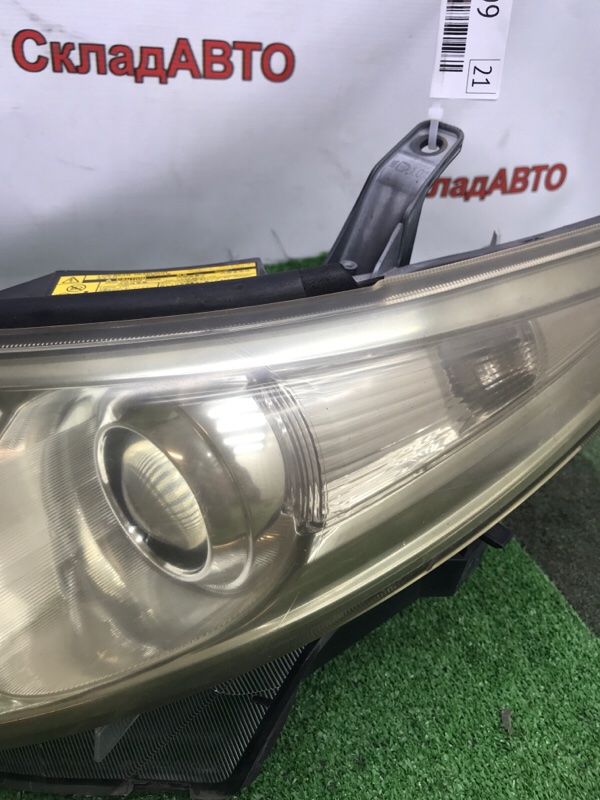 Фара ксеноновая Toyota Estima 2008 ACR50W