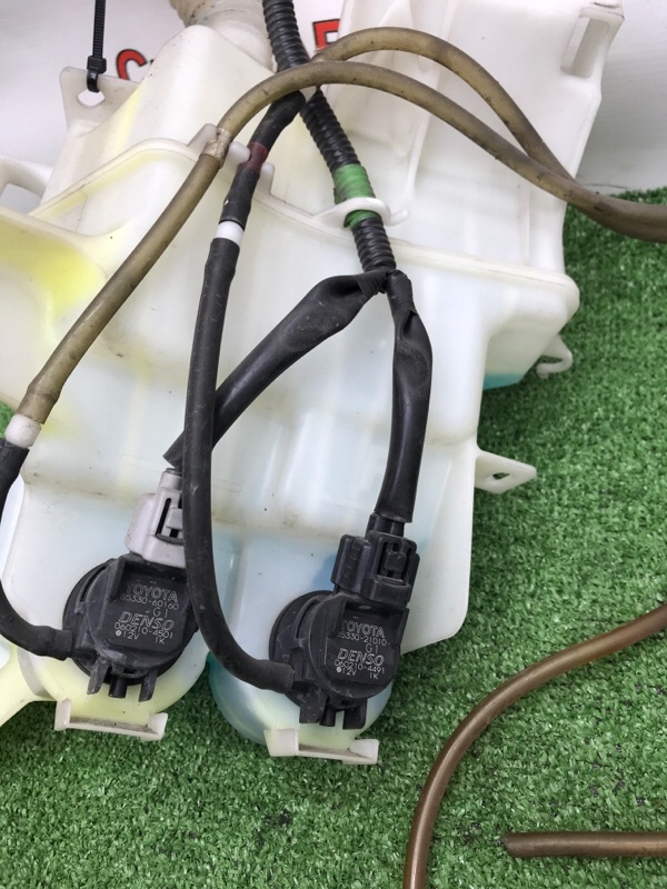 Бачок омывателя Toyota Estima 2008 ACR50W