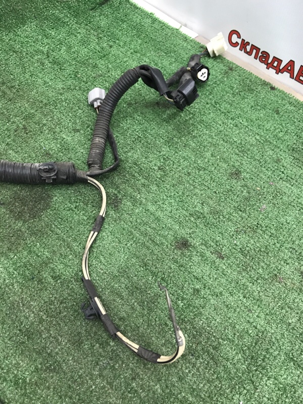 Проводка фары Toyota Estima 2008 ACR50W