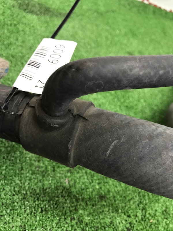 Патрубок радиатора Toyota Estima 2008 ACR50W