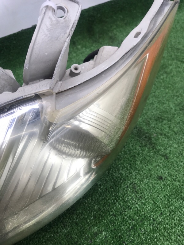 Фара ксеноновая Toyota Camry 2006 ACV40