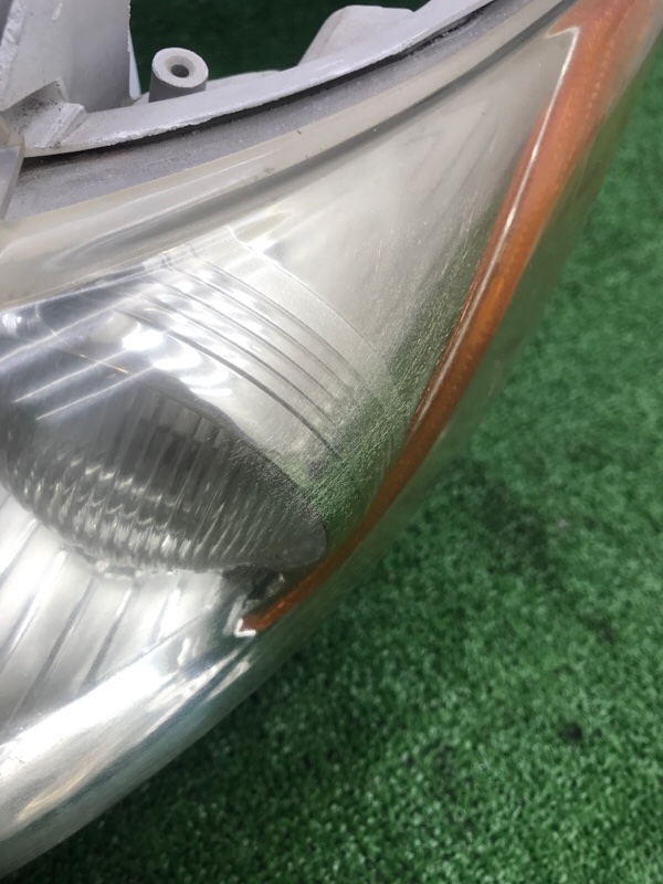 Фара ксеноновая Toyota Camry 2006 ACV40