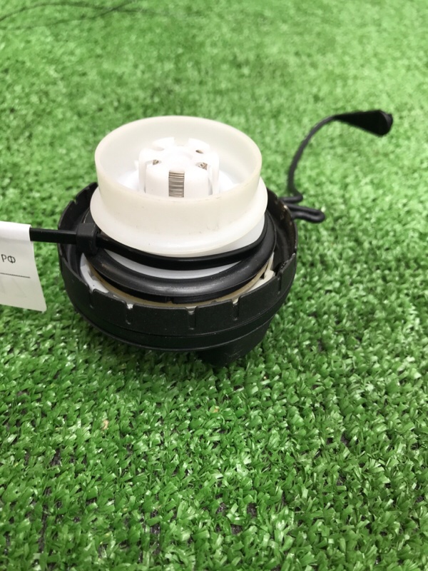 Крышка топливного бака Toyota Camry 2006 ACV40