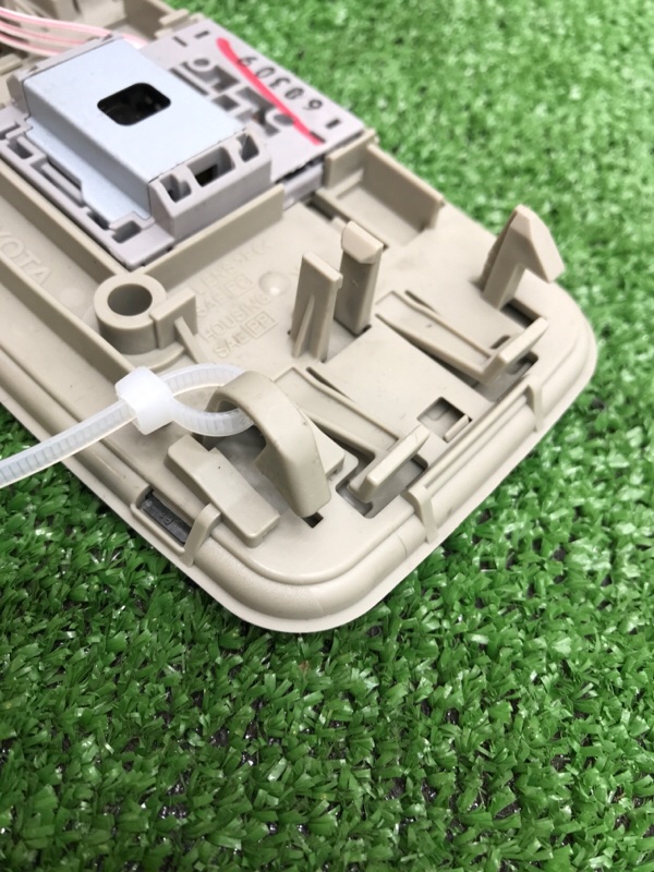 Плафон подсветки салона Toyota Camry 2006 ACV40