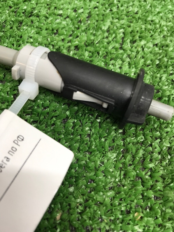 Фиксатор лючка бензобака Toyota Camry 2006 ACV40