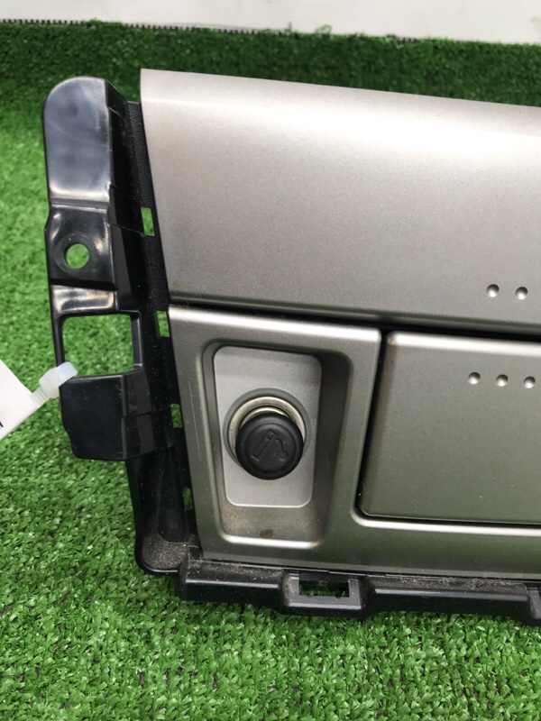 Пепельница Toyota Camry 2006 ACV40