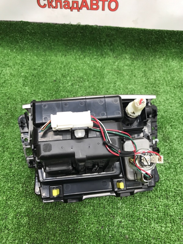 Пепельница Toyota Camry 2006 ACV40